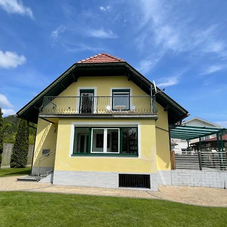 Apartment Schlossbergblick Griffen Exterior foto